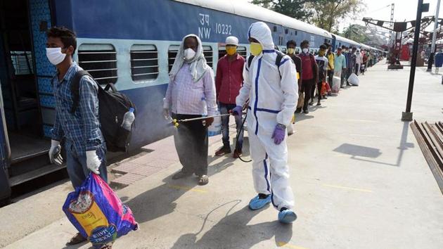 The Pune railway division is also waiting for a notification from the state government regarding the release of trains from Pune to transport migrants to their native places(ANI photo) The Pune railway division is also waiting for a notification from the state government regarding the release of trains from Pune to transport migrants to their native places(ANI photo)