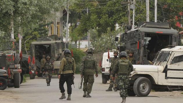 Kashmir Police IG Vijay Kumar said one of the two terrorists killed in the Handwara encounter is a top Lashkar commander Haider. (File photo by Waseem Andrabi / Hindustan Times) Kashmir Police IG Vijay Kumar said one of the two terrorists killed in the Handwara encounter is a top Lashkar commander Haider. (File photo by Waseem Andrabi / Hindustan Times)