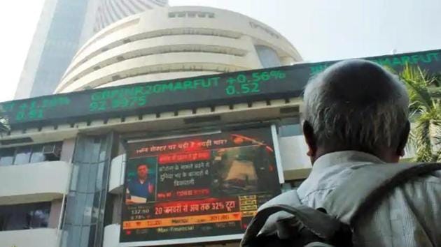 A slide in banking shares sent Indian stock indexes tumbling on Monday as the government extended a coronavirus lockdown by two weeks, while rising U.S.-China tensions sapped optimism about a pick up in global economic activity. (ANI photo) A slide in banking shares sent Indian stock indexes tumbling on Monday as the government extended a coronavirus lockdown by two weeks, while rising U.S.-China tensions sapped optimism about a pick up in global economic activity. (ANI photo)