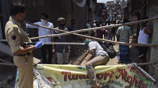 On Saturday, the Haryana government had launched an online portal for online registration of migrant workers and stranded persons, who wished to return to their home states.(Satish Bate/HT file photo. Representative image) On Saturday, the Haryana government had launched an online portal for online registration of migrant workers and stranded persons, who wished to return to their home states.(Satish Bate/HT file photo. Representative image)