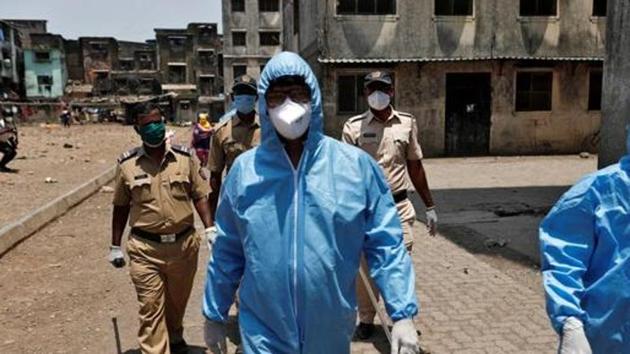 Mumbai has so far reported 8,613 Covid-19 cases and 343 deaths, a BMC official had said on Sunday.(Reuters file photo) Mumbai has so far reported 8,613 Covid-19 cases and 343 deaths, a BMC official had said on Sunday.(Reuters file photo)