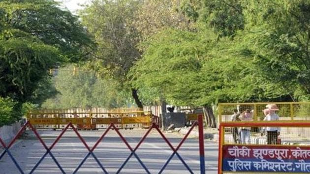 The zones have been divided under two categories, under the first category, there are places with one positive case within the area of approximately 400 meters. (Sunil Ghosh/ HT file photo)