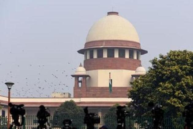 The Supreme Court refused to issue any order on a petition seeking indirect sale of liquor during Covid-19 pandemic. (Amal KS/HT Photo) The Supreme Court refused to issue any order on a petition seeking indirect sale of liquor during Covid-19 pandemic. (Amal KS/HT Photo)