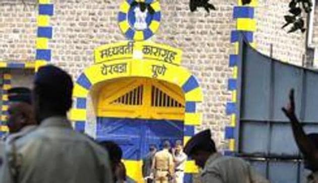 State government had issued an order declaring a lockdown of Yerawada jail. (HT PHOTO) State government had issued an order declaring a lockdown of Yerawada jail. (HT PHOTO)