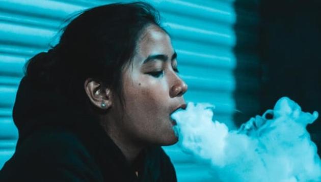 Researchers develop new device that tracks e-cigarette habits to help curtail usage| Lifestyle News Researchers develop new device that tracks e-cigarette habits to help curtail usage| Lifestyle News