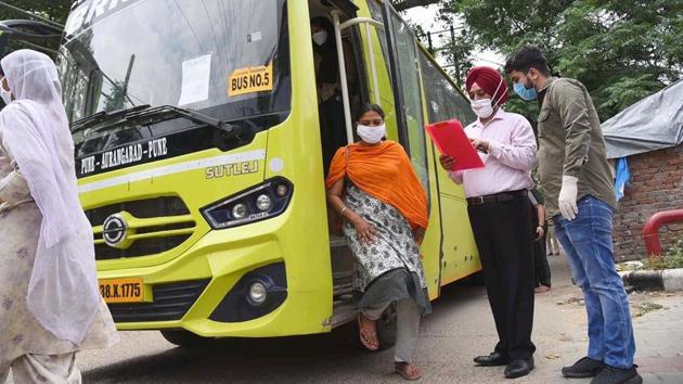 Special buses were sent to Takht Shri Hazur Sahib in Nanded, Maharashtra, to bring back Punjab natives. (Gurpreet Singh/HT) Special buses were sent to Takht Shri Hazur Sahib in Nanded, Maharashtra, to bring back Punjab natives. (Gurpreet Singh/HT)