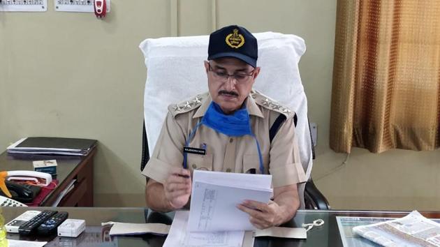 Worked 16 Hours Non Stop For 40 Days Says Police Official Handling Jaipur S Covid 19 Hotspot Hindustan Times Ips officers get acp rank through promotion. covid 19 hotspot