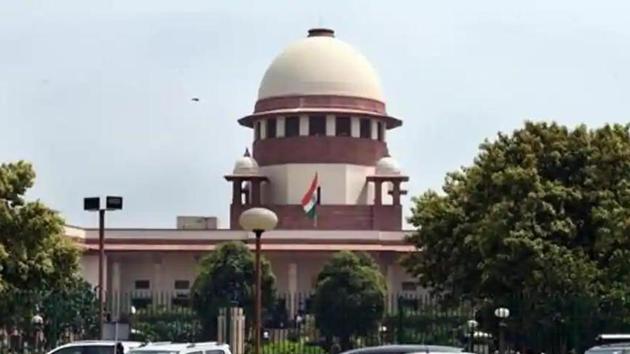 Supreme Court judges held that the inclusion of cooperative banks under the SARFAESI Act of 2002 was constitutionally valid. (Sonu Mehta/HT Photo) Supreme Court judges held that the inclusion of cooperative banks under the SARFAESI Act of 2002 was constitutionally valid. (Sonu Mehta/HT Photo)