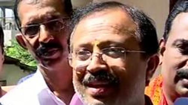 Kerala, Dec 22 (ANI): Minister of State for External Affairs and Parliamentary Affairs, V Muraleedharan speaks to media on protest against CAA in Kerala, on Sunday. (ANI photo) Kerala, Dec 22 (ANI): Minister of State for External Affairs and Parliamentary Affairs, V Muraleedharan speaks to media on protest against CAA in Kerala, on Sunday. (ANI photo)
