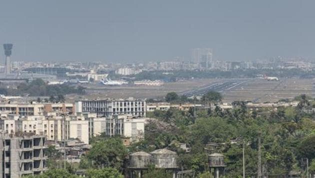 The last time Delhi experienced ‘satisfactory’ air quality was on April 27 when the index was recorded at 89. (Aalok Soni/HT File Photo) The last time Delhi experienced ‘satisfactory’ air quality was on April 27 when the index was recorded at 89. (Aalok Soni/HT File Photo)