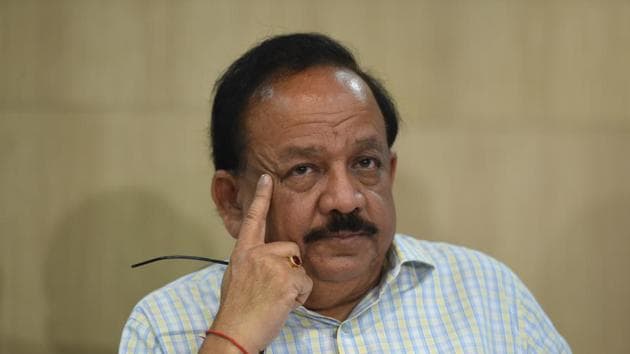 Till 2pm on Wednesday, Maharashtra reported 15,525 of 49,391 cases in India, and 617 of the country’s 1,694 deaths. (Sanchit Khanna/HT PHOTO) Till 2pm on Wednesday, Maharashtra reported 15,525 of 49,391 cases in India, and 617 of the country’s 1,694 deaths. (Sanchit Khanna/HT PHOTO)