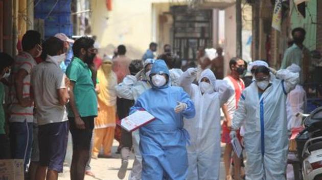 The Rashtriya Swayamsevak Sangh joint general secretary Dattatreya Hosable also expressed hope that there will be a detailed inquiry carried out to investigate the origin, reason and impact of the pandemic.(Yogendra Kumar/HT file photo. Representative image) The Rashtriya Swayamsevak Sangh joint general secretary Dattatreya Hosable also expressed hope that there will be a detailed inquiry carried out to investigate the origin, reason and impact of the pandemic.(Yogendra Kumar/HT file photo. Representative image)