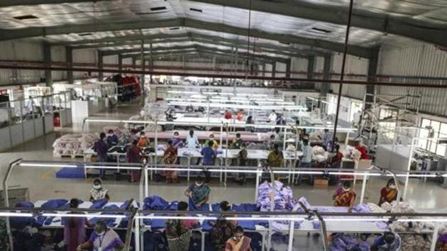 Principal secretary Alok Kumar, in his order on Tuesday, directed all district magistrates to allow functioning of mobile manufacturing units in their districts.(Bloomberg file photo. Representative image) Principal secretary Alok Kumar, in his order on Tuesday, directed all district magistrates to allow functioning of mobile manufacturing units in their districts.(Bloomberg file photo. Representative image)
