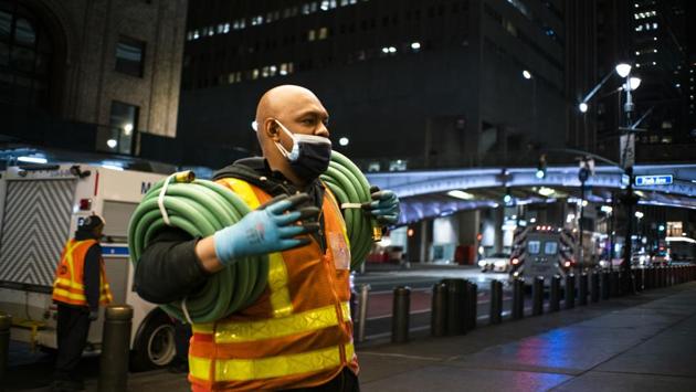 Workers arrive to clean Grand Central station on May 5 in New York City. Following reports of homeless New Yorkers sleeping on the trains and the deaths of numerous subway employees, the Metropolitan Transportation Authority (MTA) has decided to close New Yorks subway system from 1am to 5am every evening for a deep cleaning. (Eduardo Munoz Alvarez / Getty Images /AFP)