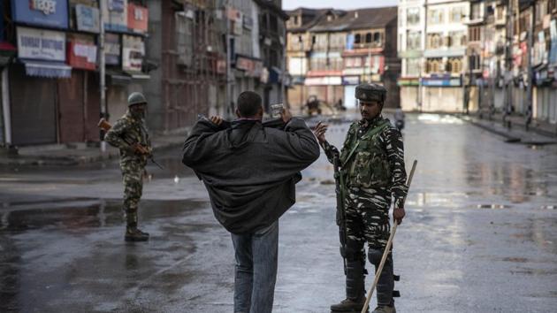 One of the images, taken in J&K in August 2019, of the series which won the 2020 Pulitzer Prize for Feature Photography(AP Photo)