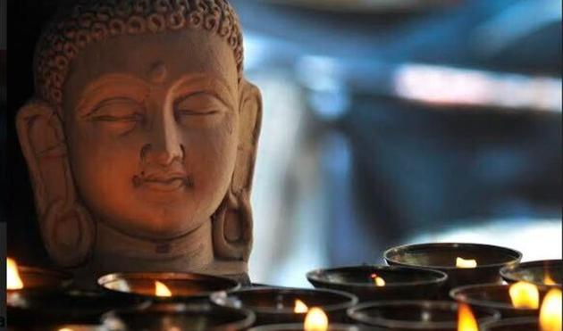 Amid lockdown, prayers on Buddha Purnima will be accompanied with gestures of kindness, this year.(PHOTO: KARUN SHARMA/HT)