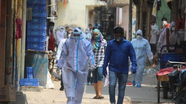 Health experts called targeted sampling and testing an efficient approach in identifying emerging hot spots. (Yogendra Kumar/HT file photo) Health experts called targeted sampling and testing an efficient approach in identifying emerging hot spots. (Yogendra Kumar/HT file photo)