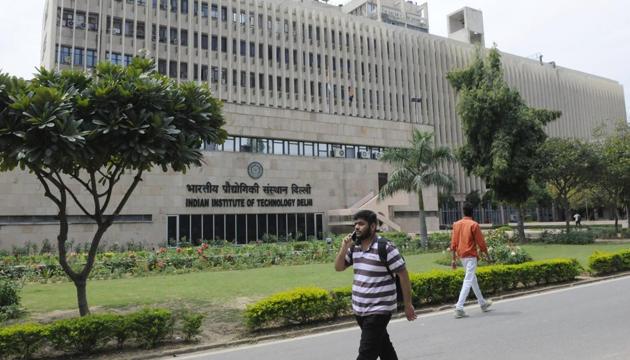 IIT Delhi startup launches ‘Reusable Antimicrobial Mask’ - Hindustan Times