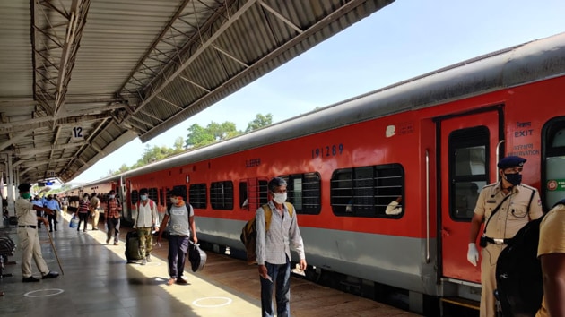 The train departed at around 12 noon and was flagged off by Kunal, the Nodal Officer for coordinating the departure and entry of persons into the state(HT Photo)