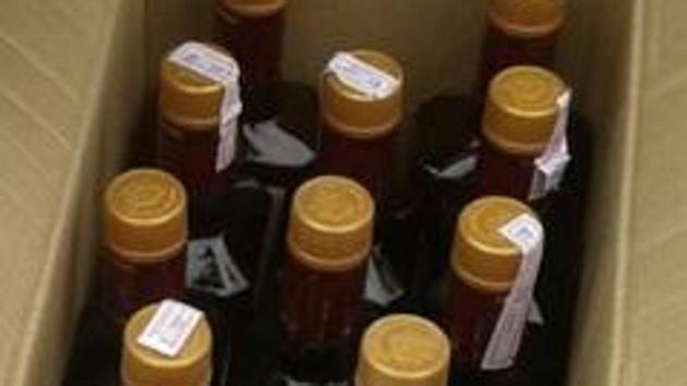 Since the lockdown came into force in late March, at least 4,829 offences have been registered for illegal liquor transportation and 438 vehicles seized, the official said.(Santosh Kumar/ HT file photo. Representative image) Since the lockdown came into force in late March, at least 4,829 offences have been registered for illegal liquor transportation and 438 vehicles seized, the official said.(Santosh Kumar/ HT file photo. Representative image)