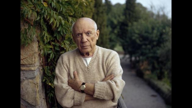 Artist Pablo Picasso in Mougins, France, as photographed by Vaccaro in 1960. (Tony Vaccaro via AP)