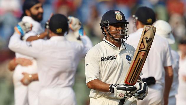 Sachin Tendulkar walks out after being dismissed by Monty Panesar in 2012 (Twitter) Sachin Tendulkar walks out after being dismissed by Monty Panesar in 2012 (Twitter)