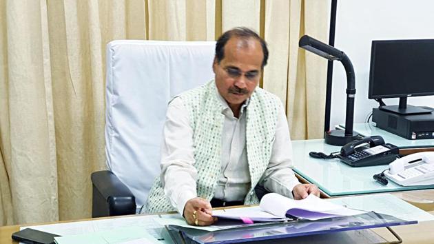 Congress leader Adhir Ranjan Chowdhury has appealed to home minister Amit Shah to make every possible effort to bring back stranded migrant workers of Bengal. (ANI) Congress leader Adhir Ranjan Chowdhury has appealed to home minister Amit Shah to make every possible effort to bring back stranded migrant workers of Bengal. (ANI)
