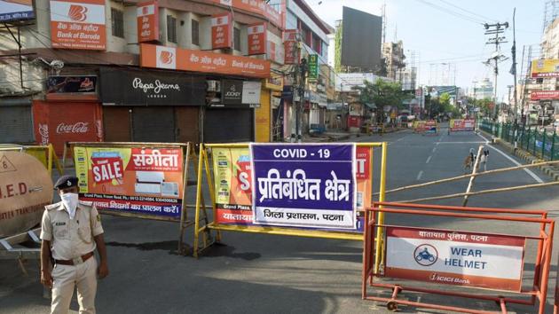 Five patients have died so far and 307 people are still afflicted with the disease, while 267 have recovered, officials said (Santosh Kumar/ HT file photo) Five patients have died so far and 307 people are still afflicted with the disease, while 267 have recovered, officials said (Santosh Kumar/ HT file photo)