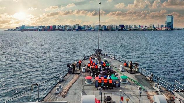 INS Jalashwa off the coast of Male on May 8, when it had sailed from Maldives, post completion of all embarkation formalities. 698 Indian nationals were brought back to Kochi on the naval vessel. (PTI) INS Jalashwa off the coast of Male on May 8, when it had sailed from Maldives, post completion of all embarkation formalities. 698 Indian nationals were brought back to Kochi on the naval vessel. (PTI)
