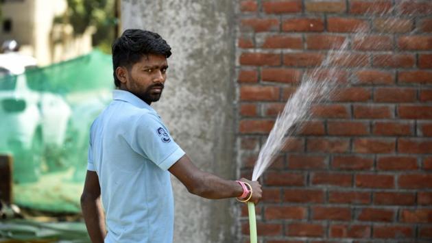 Ravinder Kumar Yadav, 24, a construction worker, in Sector 40 near Huda market, Gurugram, on May 6. The MHA order on May 2 said that construction activities in urban areas are restricted to sites where workers are not needed to be brought from outside, and to renewable energy projects. (Parveen Kumar / HT Photo ) Ravinder Kumar Yadav, 24, a construction worker, in Sector 40 near Huda market, Gurugram, on May 6. The MHA order on May 2 said that construction activities in urban areas are restricted to sites where workers are not needed to be brought from outside, and to renewable energy projects. (Parveen Kumar / HT Photo )
