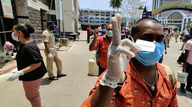 Migrants workers arrive at Thiruvananthapuram railway station to board the special train to their respective states amid Covid-19 lockdown, in Thiruvananthapuram, Kerala. (ANI File) Migrants workers arrive at Thiruvananthapuram railway station to board the special train to their respective states amid Covid-19 lockdown, in Thiruvananthapuram, Kerala. (ANI File)