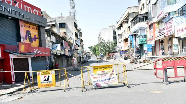 A view of the Khadki locality which was sealed as a coronavirus containment zone during lockdown, in Pune.(HT PHOTO)
