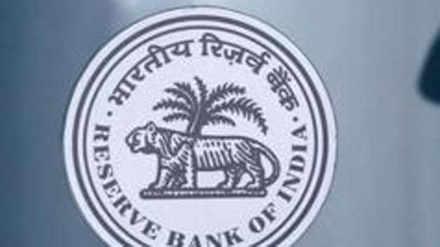 Market participants, including a former Reserve Bank of India (RBI) governor, have said the central bank should consider buying sovereign bonds at auctions.(Reuters file photo) Market participants, including a former Reserve Bank of India (RBI) governor, have said the central bank should consider buying sovereign bonds at auctions.(Reuters file photo)