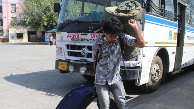 Over 50,000 drivers, helpers, mechanics, etc. are associated with the transport business and they are jobless due to the lockdown, said Shyamlal Gola, president All India Luxury Bus Union. (Yogendra Kumar/HT PHOTO) Over 50,000 drivers, helpers, mechanics, etc. are associated with the transport business and they are jobless due to the lockdown, said Shyamlal Gola, president All India Luxury Bus Union. (Yogendra Kumar/HT PHOTO)