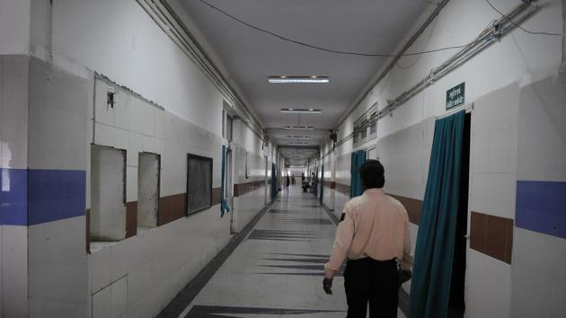 Inside view of MY Hospital in Indore.(Shankar Mourya/HT File Phoro) Inside view of MY Hospital in Indore.(Shankar Mourya/HT File Phoro)