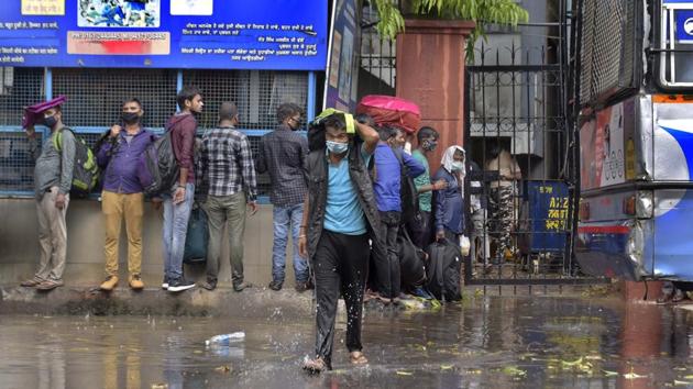 Migrants standing in a queue to get registered for medical screening before boarding the train back home from Ludhiana on Thursday. (Gurpreet Singh/HT) Migrants standing in a queue to get registered for medical screening before boarding the train back home from Ludhiana on Thursday. (Gurpreet Singh/HT)