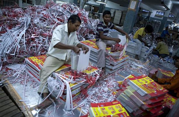 Under the new definition, units with an investment of less than Rs 1 crore will be under the micro category; previously, this ceiling was Rs 25 lakh.(HT File Photo) Under the new definition, units with an investment of less than Rs 1 crore will be under the micro category; previously, this ceiling was Rs 25 lakh.(HT File Photo)