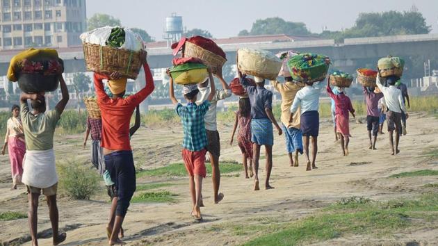 The new law will ensure barrier-free interstate trade and will put in place a framework for e-trading of agricultural produce, the finance minister said.(PTI PHOTO.) The new law will ensure barrier-free interstate trade and will put in place a framework for e-trading of agricultural produce, the finance minister said.(PTI PHOTO.)