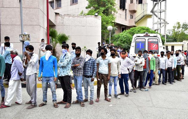 Through the memorandum, CITU has demanded that the salaries and wages of workers are paid immediately as per Payment of Wages act 1936, to reverse the decision of extending working hours, pay salaries from eight hours to 12 hours and reverse all amendments in labour laws, which are anti-labour. (Representative Image/HT)