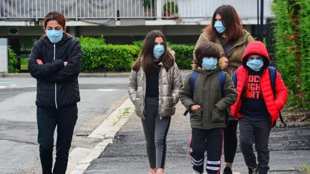 At least five children -- three in New York, and one each in France and Britain -- have died from the syndrome, and at least two other deaths are suspect. At least five children -- three in New York, and one each in France and Britain -- have died from the syndrome, and at least two other deaths are suspect.