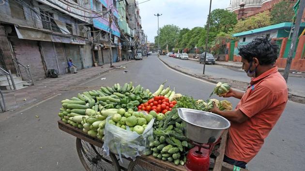 District officials say small roadside businesses, rickshaw pullers and other daily wage earners are the worst affected by the economic crisis brought about by the lockdown.(ANI file photo. Representative image) District officials say small roadside businesses, rickshaw pullers and other daily wage earners are the worst affected by the economic crisis brought about by the lockdown.(ANI file photo. Representative image)