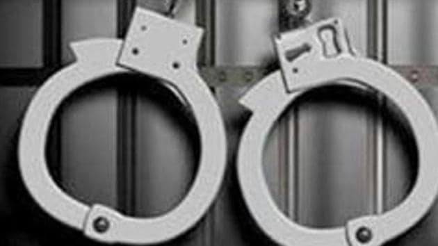 On Wednesday, the police had said they arrested Dhiraj Yadav, the suspected sharpshooter, who is allegedly a part of Ashok Rathi gang.(HT Archives. Representative image) On Wednesday, the police had said they arrested Dhiraj Yadav, the suspected sharpshooter, who is allegedly a part of Ashok Rathi gang.(HT Archives. Representative image)