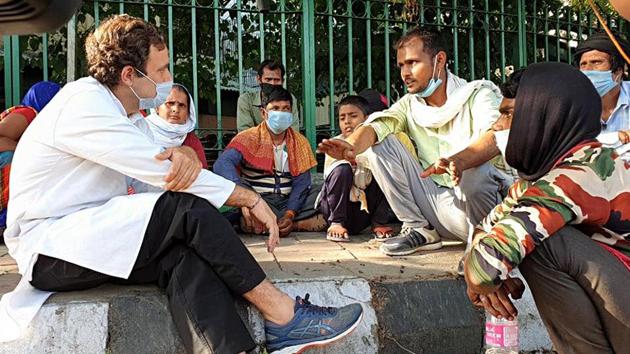 Congress leader Rahul Gandhi interacts with migrant workers, in New Delhi on Saturday. (ANI) Congress leader Rahul Gandhi interacts with migrant workers, in New Delhi on Saturday. (ANI)