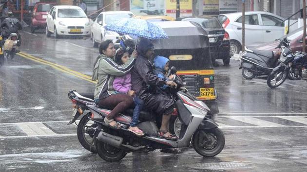 The minimum temperature dropped to 24.4-degree celsius. (Ravindra Joshi/HT file photo. Representative image) The minimum temperature dropped to 24.4-degree celsius. (Ravindra Joshi/HT file photo. Representative image)