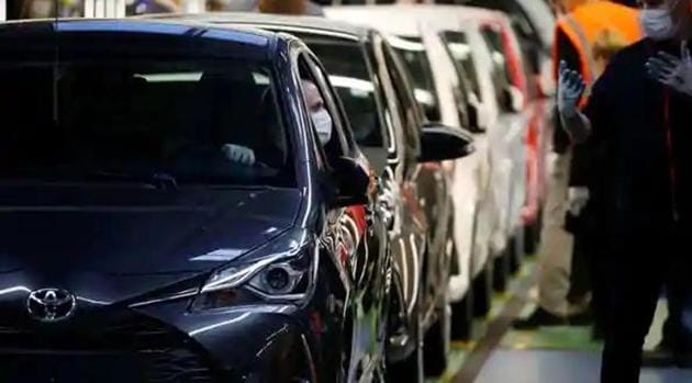 Automakers have been urging the Centre to come up with measures such as direct cash transfers, reduction in GST and incentive-based scrappage policy.(Reuters file photo)