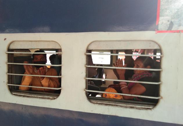 The fourth Shramik Speacial train, which departed from the Ambala Cantt railway station on Tuesday, will drop off around 1,296 migrant labourers to their native places in Bihar. (HT PHOTO) The fourth Shramik Speacial train, which departed from the Ambala Cantt railway station on Tuesday, will drop off around 1,296 migrant labourers to their native places in Bihar. (HT PHOTO)
