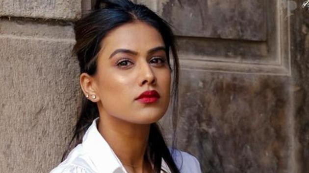 Nia Sharma: Those blessed with good looks don't click a lot of selfies -  Times of India