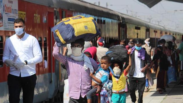 The non-AC train services will be in addition to the Shramik specials and special Rajdhani service . (HT Photo) The non-AC train services will be in addition to the Shramik specials and special Rajdhani service . (HT Photo)