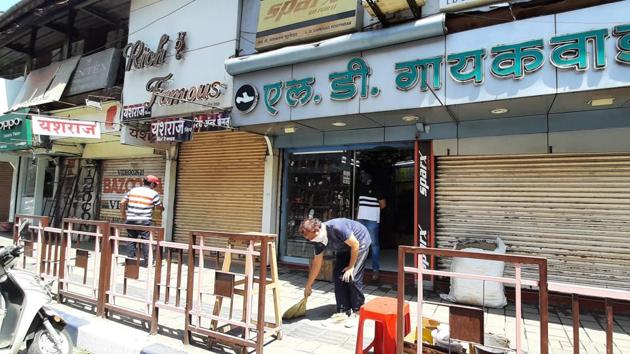 Laxmi Road, Bajirao Road, Tilak Road and J M Road were among the prominent shopping area in west Pune which were slowly limping back to life on Wednesday. (HT Photo) Laxmi Road, Bajirao Road, Tilak Road and J M Road were among the prominent shopping area in west Pune which were slowly limping back to life on Wednesday. (HT Photo)