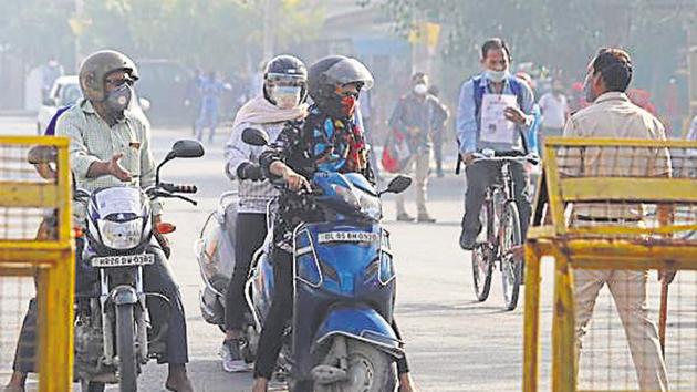 The Haryana government on Monday allowed industries, outside containment zones, to function with 100% staff. (Yogendra Kumar/HT file photo) The Haryana government on Monday allowed industries, outside containment zones, to function with 100% staff. (Yogendra Kumar/HT file photo)